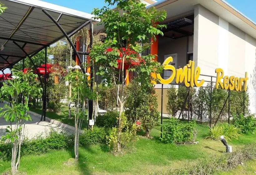 هتل Smile Resort