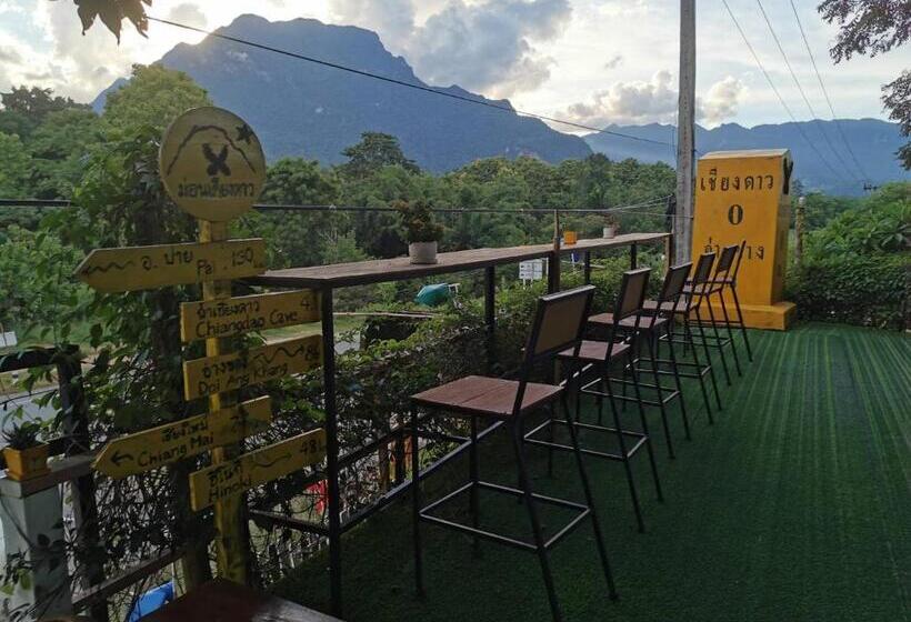 Mon Kiang Dao Resort