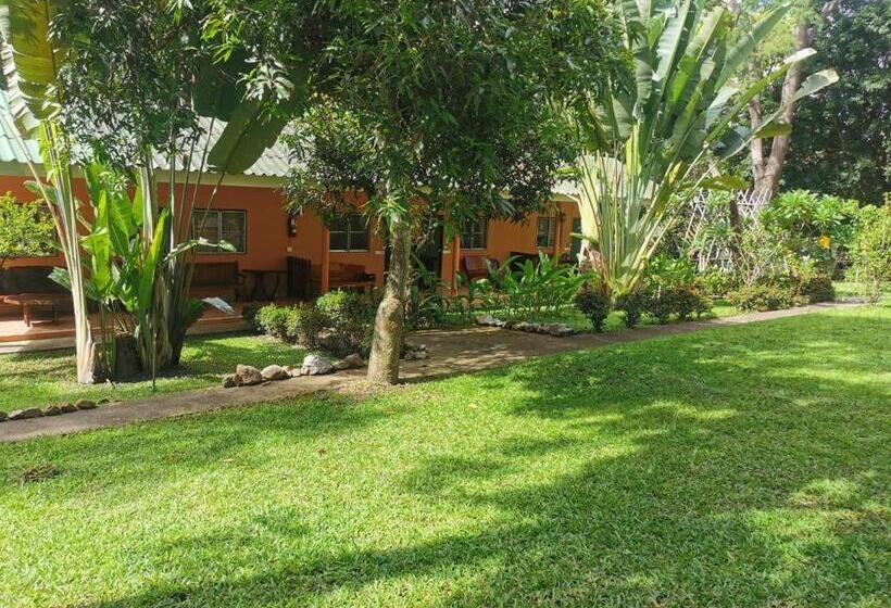 Mon Kiang Dao Resort