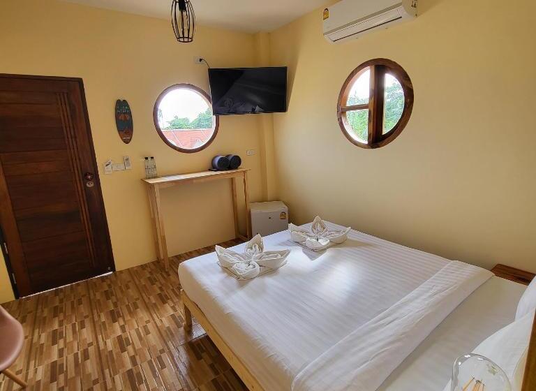 Namphung Phuket Boutique Resort