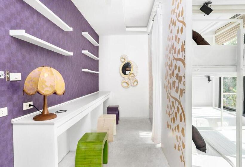 Nappark Hostel @khao San