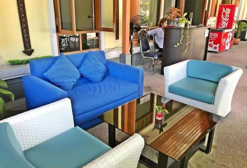 Royal Lee Resort And Spa
