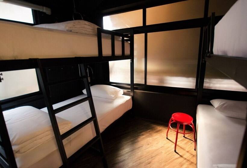 Strips The Poshtel Hostel