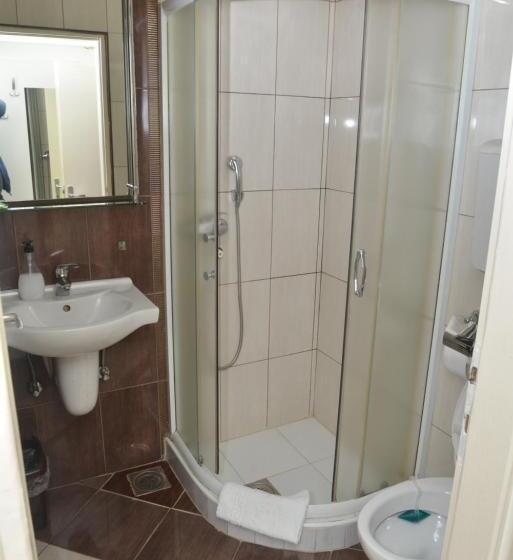 تختخواب و صبحانه Apartments Imper   Imd