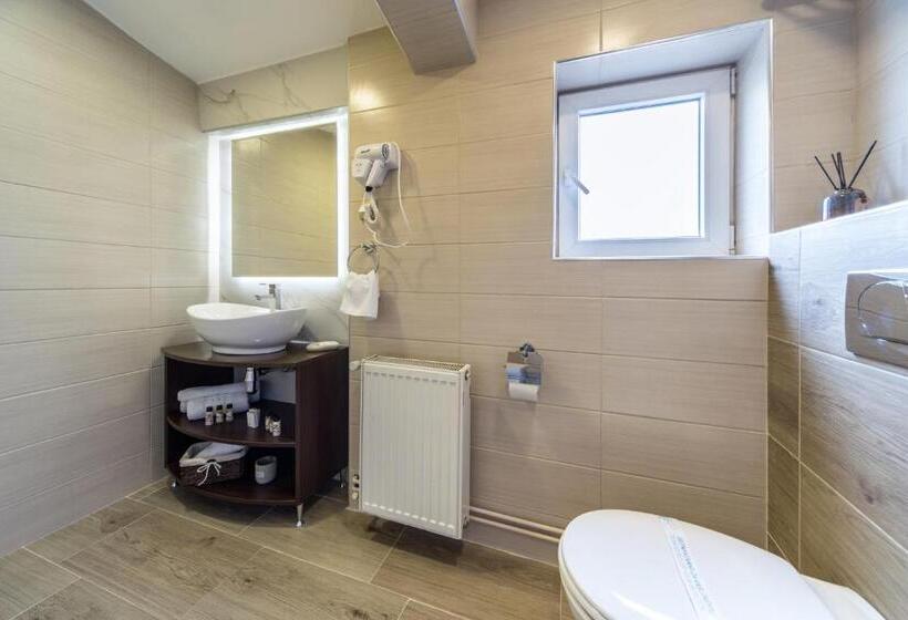 Garni Hotel President De Luxe