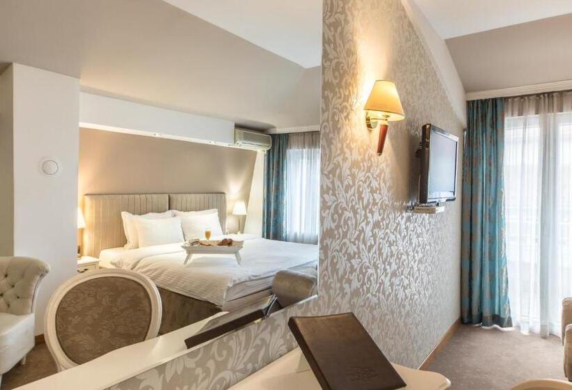 Garni Hotel President De Luxe