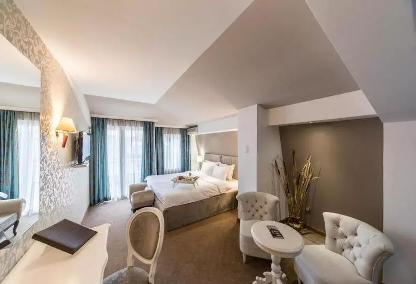 Garni Hotel President De Luxe
