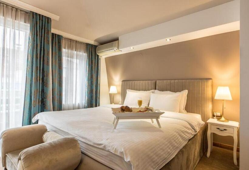 Garni Hotel President De Luxe