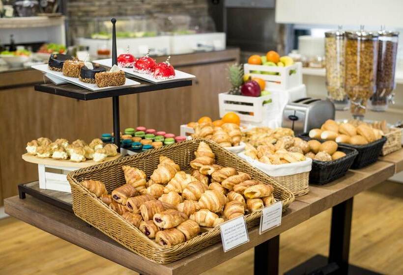 هتل Belgrade Inn Garni