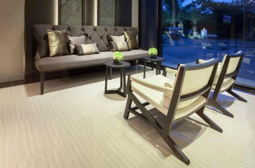 Отель Kesorn Boutique