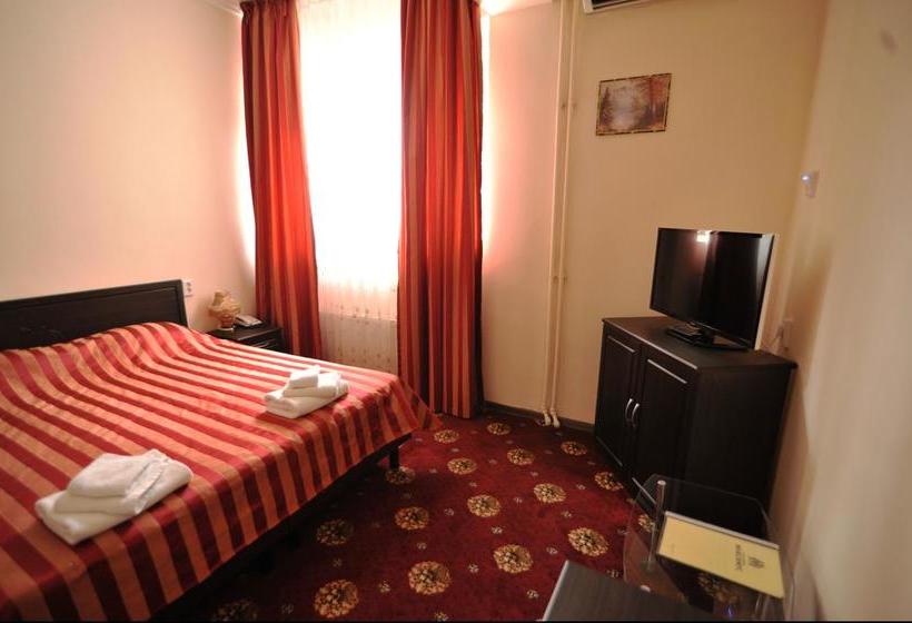 בית מלון כפרי Maksimus