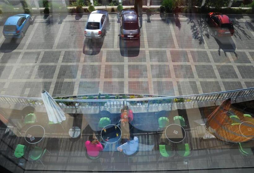 هتل Tami Residence