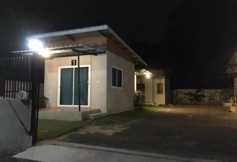 Pak Dee Resort