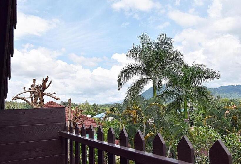 리조트 Homestay Chiang Rai