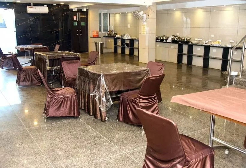 ホテル Centrum Kota