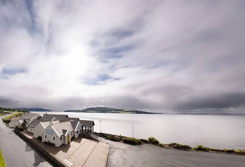 Hotel The Waters Edge