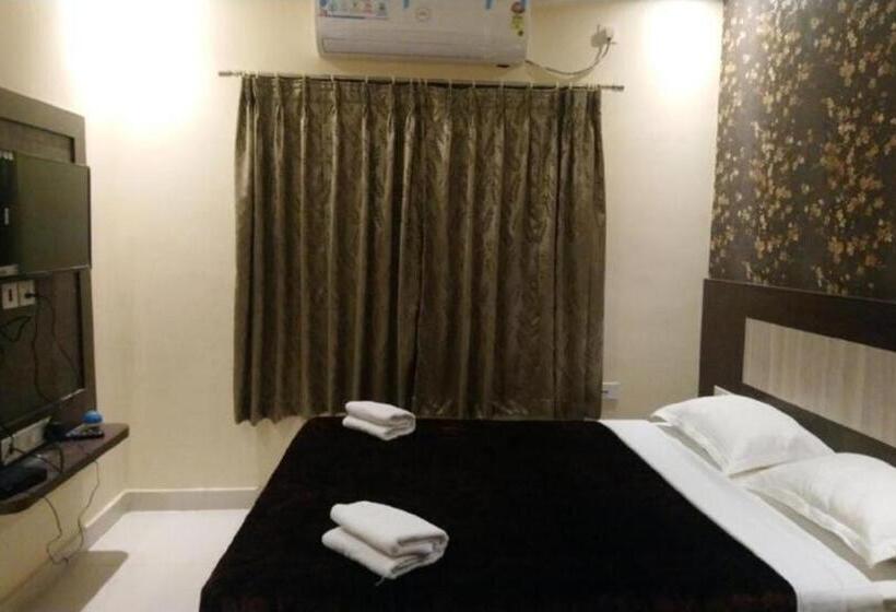Mor Hotel Home Town Lift Wifi With Restaurant Facilities Near Temple & Golden Beach Best Selling