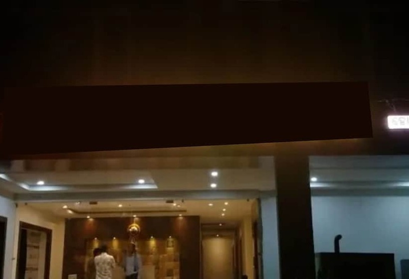 Mor Hotel Home Town Lift Wifi With Restaurant Facilities Near Temple & Golden Beach Best Selling