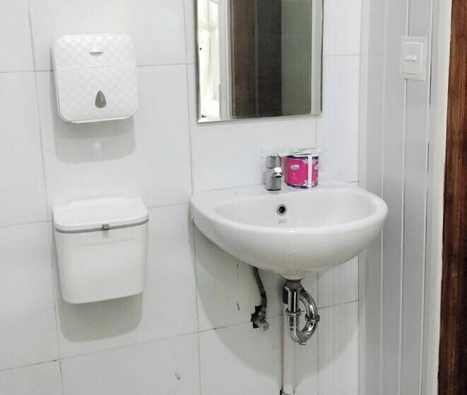 호텔 Kubuku Ubud Villas