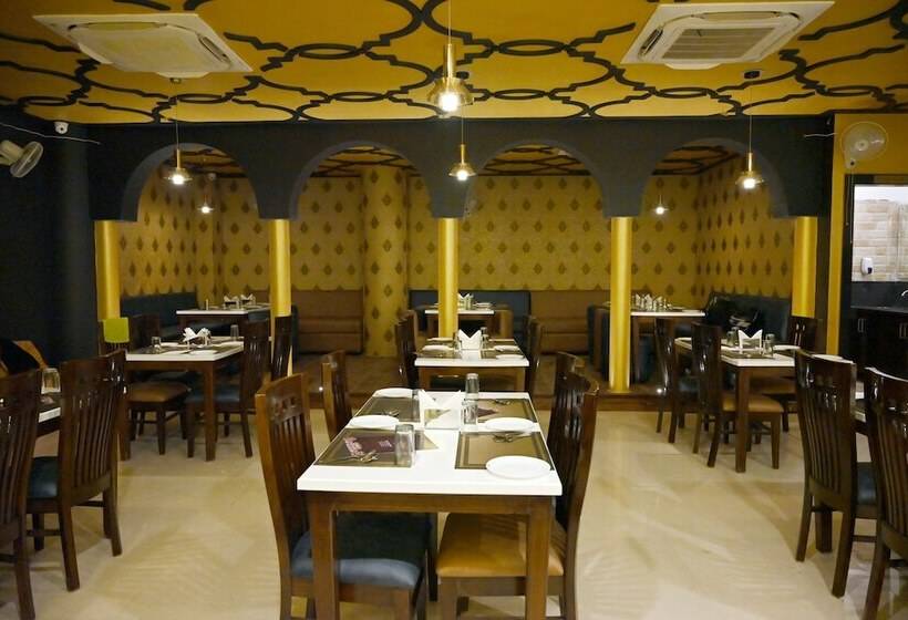 Отель The Triumph