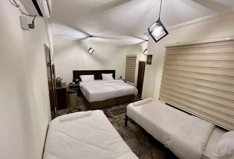 Raqeem Hostel