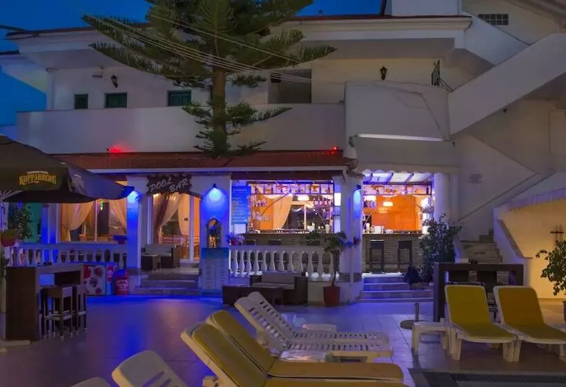 Chandris Apartments