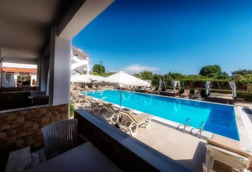 Chandris Apartments