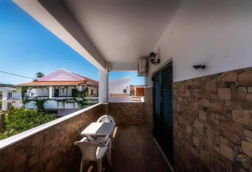 Chandris Apartments