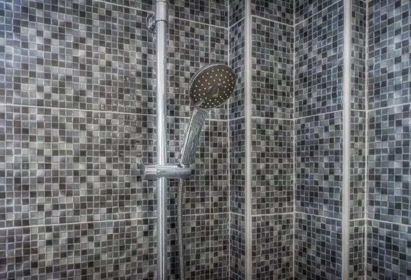 Chandris Apartments