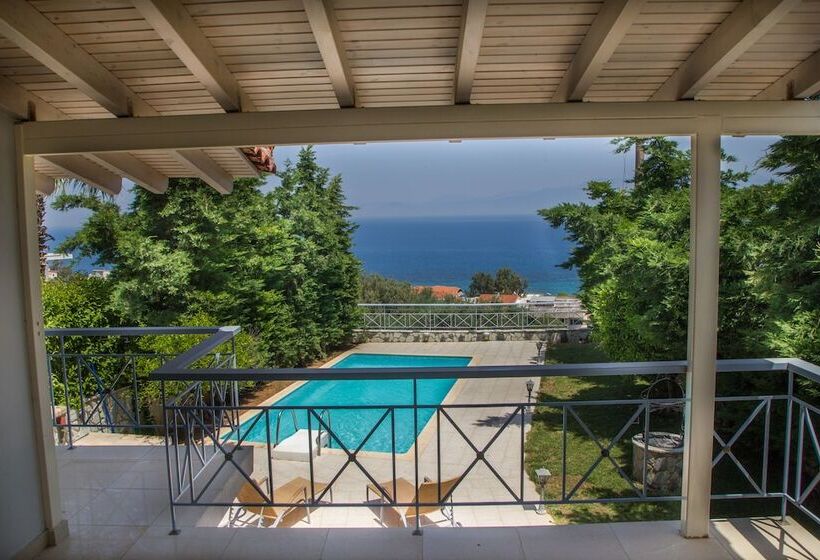 Corinthian Residence