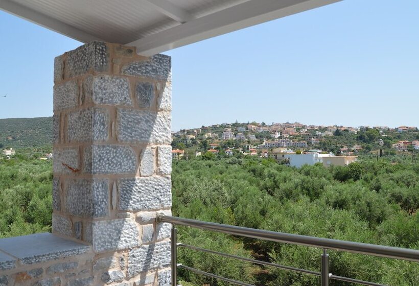 Diamond Palace Apartments