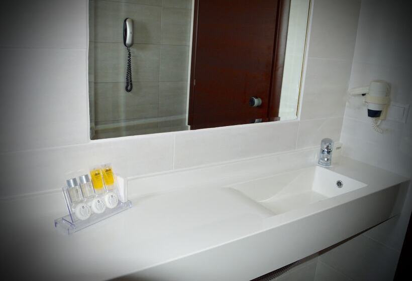 Diamond Palace Apartments