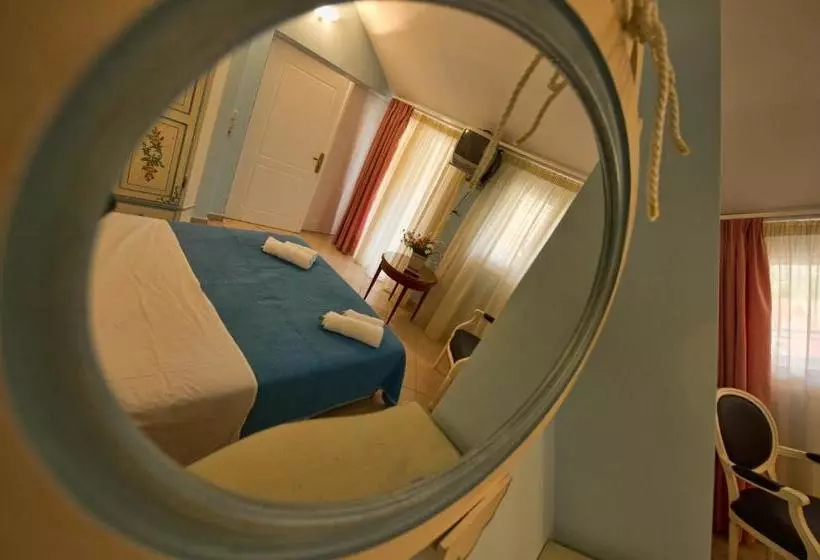 Elena Hotel Apartments