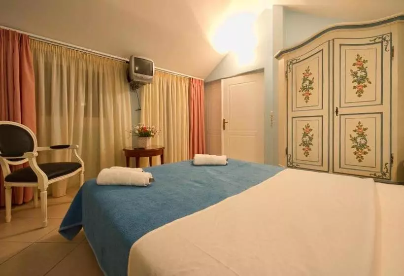 Elena Hotel Apartments