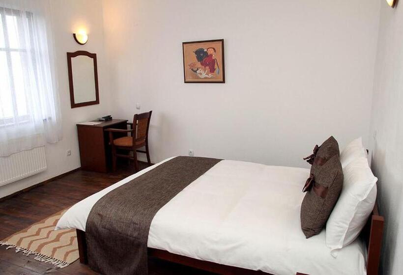 فندق арт комплекс горски дом   трявна