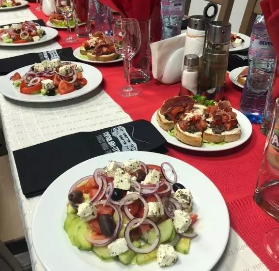 ホテル арт комплекс горски дом   трявна