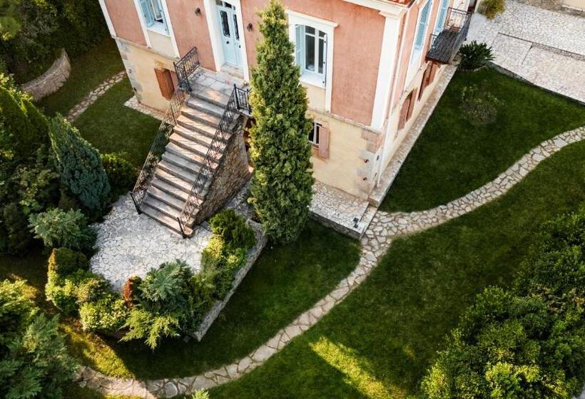 ホテル Archontiko Parnassus Dadi