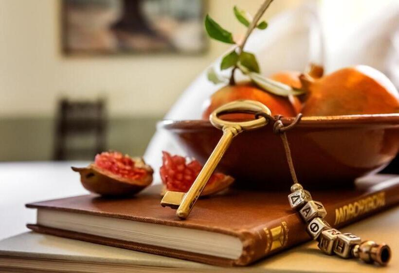 ホテル Archontiko Parnassus Dadi