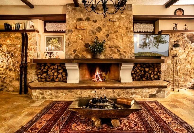 ホテル Archontiko Parnassus Dadi