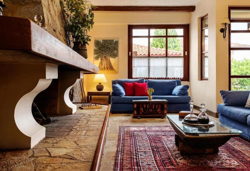 ホテル Archontiko Parnassus Dadi