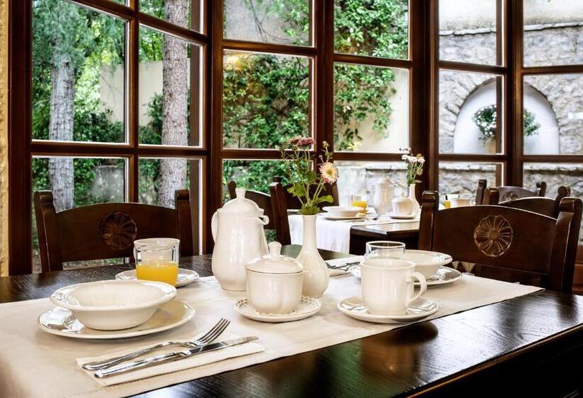 ホテル Archontiko Parnassus Dadi