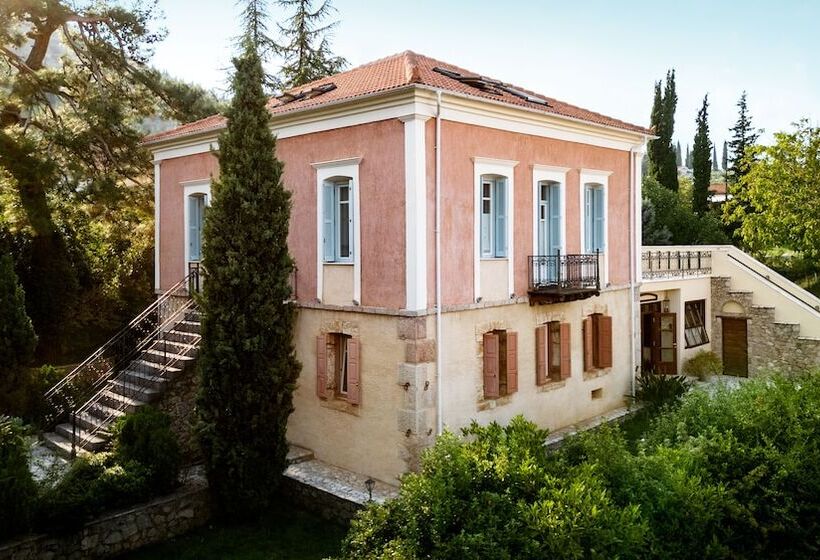 ホテル Archontiko Parnassus Dadi