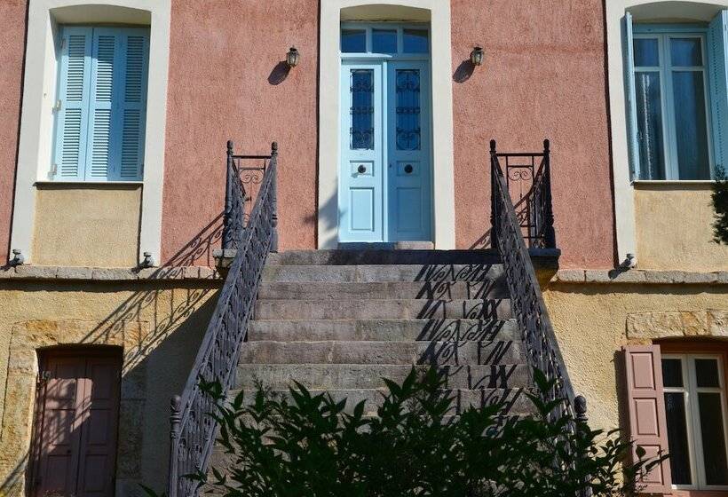 ホテル Archontiko Parnassus Dadi