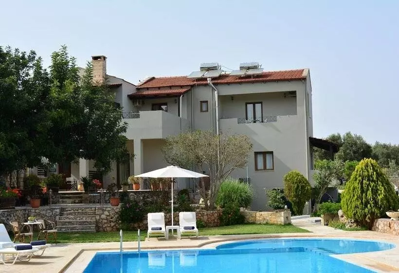 ホテル Elianthos Villas