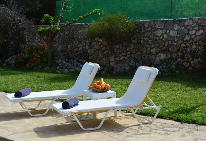 Hotel Elianthos Villas