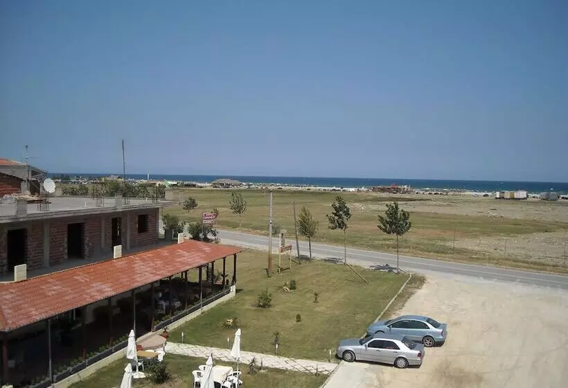 ホテル Epavlis Eleftheriadi