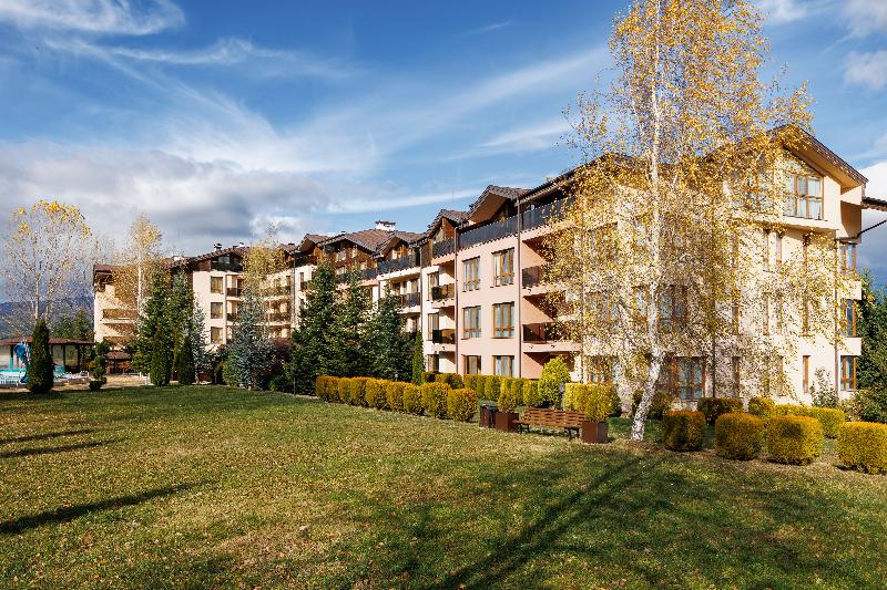 Smartr Green Wood Hotel & Spa