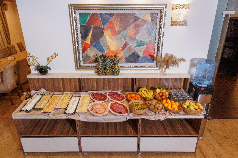 Smartr Green Wood Hotel & Spa