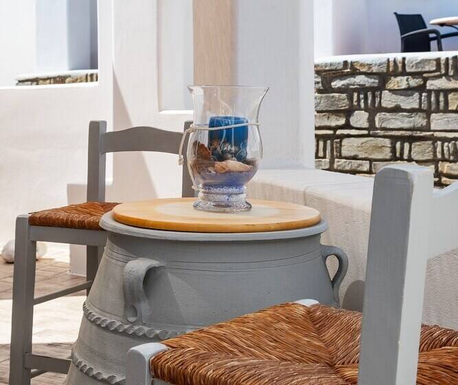 ホテル Quartano Suites By Heliessa, Adults Only