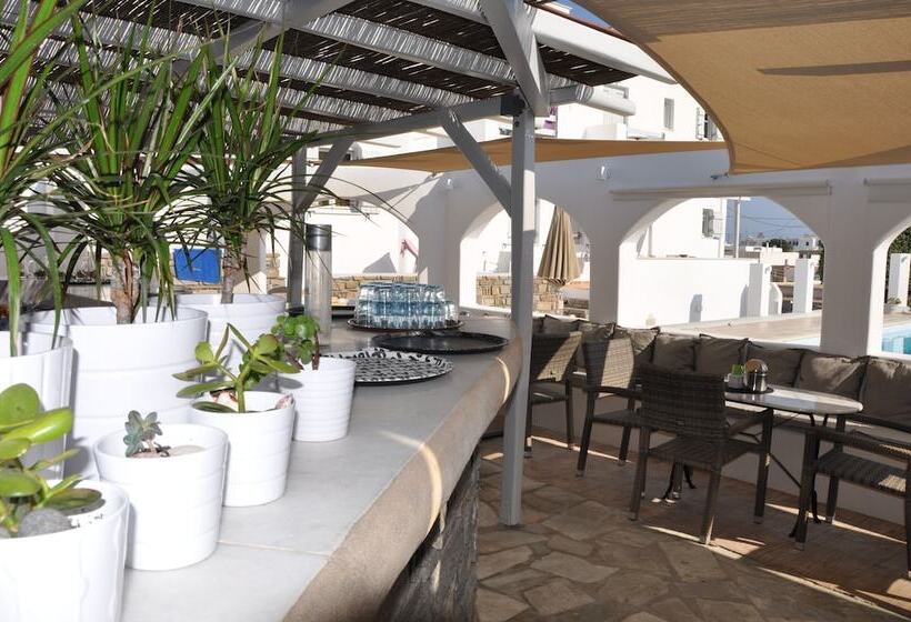 ホテル Quartano Suites By Heliessa, Adults Only